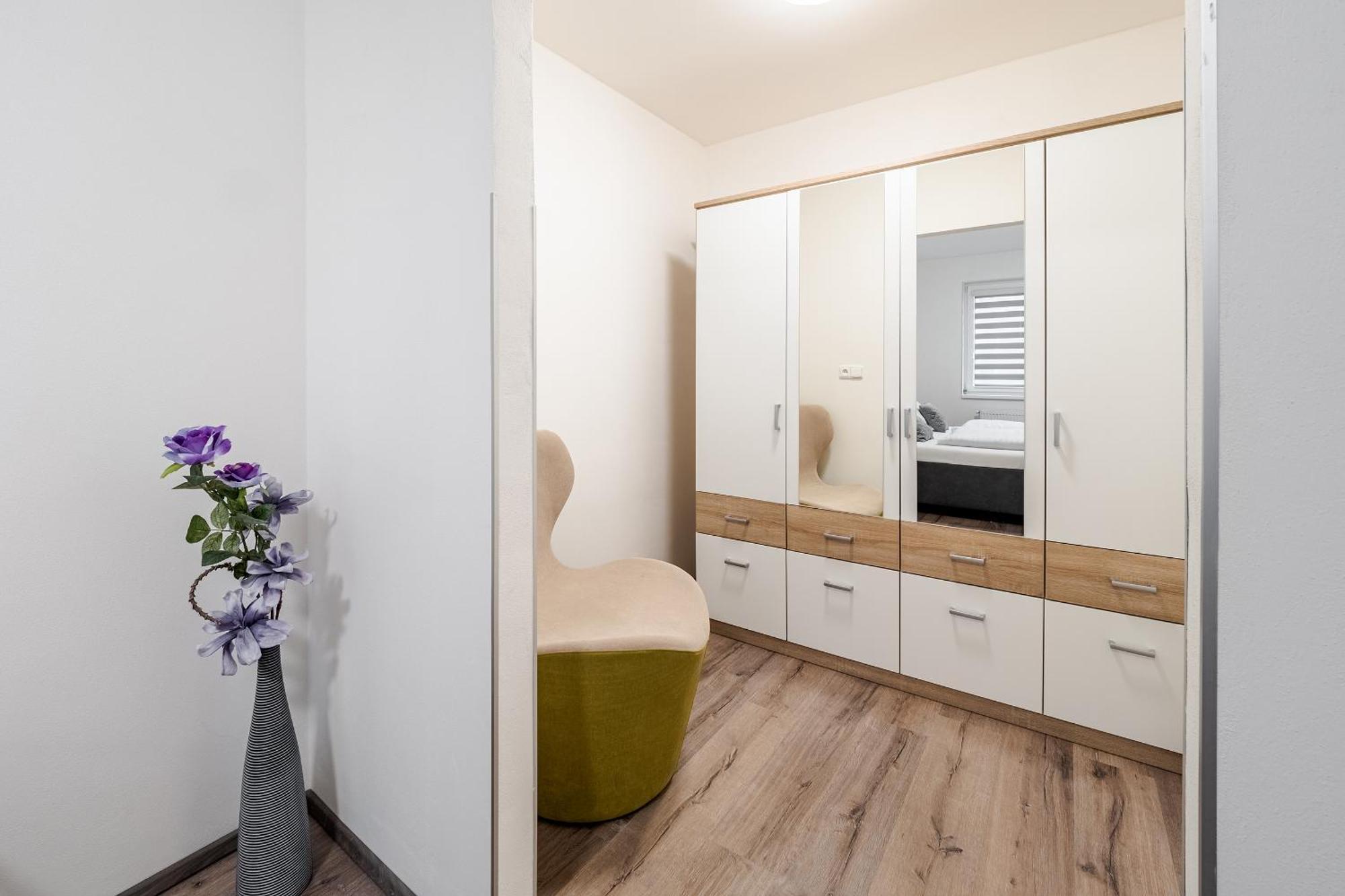 Private Luxury Apartments - Apartman G3 Frymburk Exterior foto
